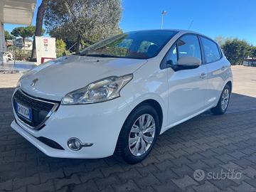 Peugeot 208 1.2 VTi 82 CV 5 porte Active km 67.000