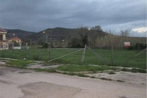 Terreno di 1150 m² a Falciano del Massico
