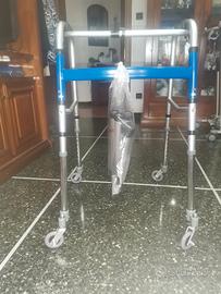 Deambulatore per anziani