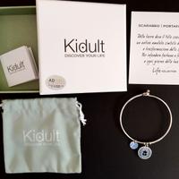 Bracciale Kidult con scarabeo porta fortuna.