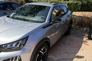 Peugeot 2008 Allure Hybrid 136 Automatica 2024