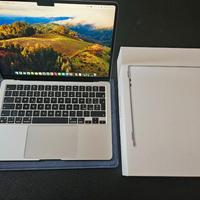Apple MacBook Air 13" con chip M3 (2024)8GB