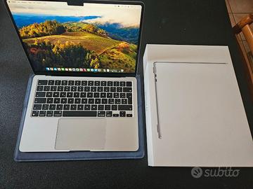 Apple MacBook Air 13" con chip M3 (2024)8GB
