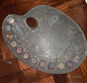 Antico set da pittore plein air in metallo