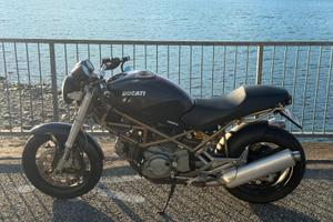 Ducati Monster 600 Dark a carburatori