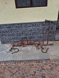 giogo per buoi e sega da legno