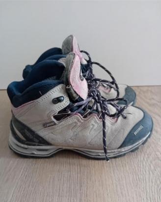 Scarponcini da trekking Meindl