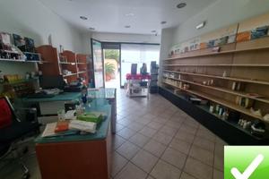 Locale Ristrutturato + Posto Auto Catona 42 Mq