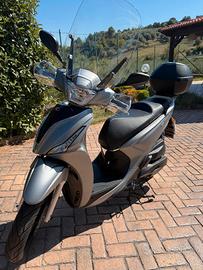 Scooter Kimco New People S 200