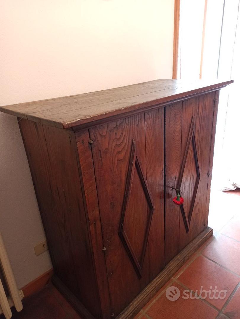 CREDENZA ARTE POVERA Arredamento e Casalinghi In vendita a Milano