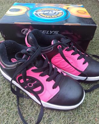 Scarpe Hellys con rotelle come nuove