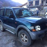 Ricambi Mitsubishi Pajero 2001 3200cc TD 4M41