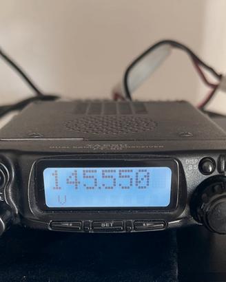 YAESU FT 90R RADIO VEICOLARE 