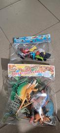 Set  Dinosauri  e Smile Kinder