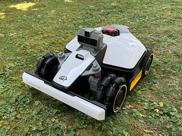 MAMMOTION LUBA MINI AWD LiDAR 1500 Tagliaerba