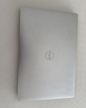 Dell XPS 15 7590 - i7, 16GB, SSD 512GB, GTX 1650