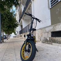 Bici elettrica mini max pari al nuovo