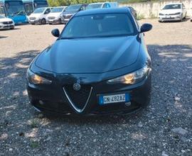 Alfa Romeo Giulia 2.2 Turbodiesel 150 CV Business 