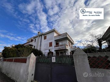 Appartamento di 65 m² con 4 locali e box auto a An
