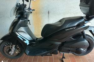 Piaggio Beverly 300