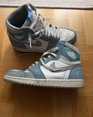 Jordan 1 High OG Hyper Royal