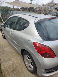Peugeot 207 1.4 hdi 