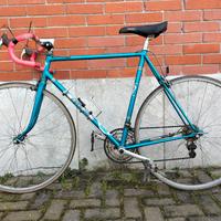 bici corsa arena sperone 28 leggerissima euro 60 