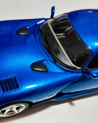 Modellino auto Dodge Viper GTS coupé 