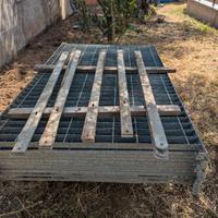 Pannelli recinzione grigliato Orsogril + piantane