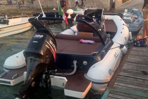 Led 27 con suzuki 300 Hp