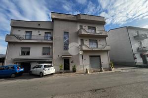 2 LOCALI A MONTESARCHIO