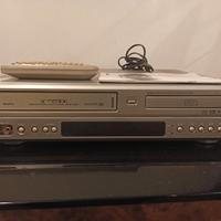DAEWOO  combo lettore DVD + videoregistratore VHS