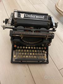 Macchina da scrivere Underwood