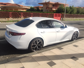 Alfa Romeo Giulia 2018 UNICA