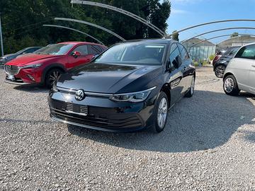 VOLKSWAGEN Golf 8ª serie - 2022