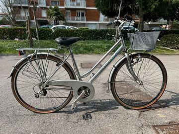 Bici da donna in alluminio