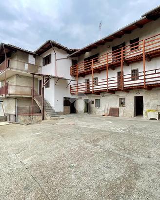 CASA INDIPENDENTE A PRATIGLIONE