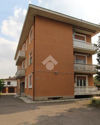3 LOCALI A RESCALDINA
