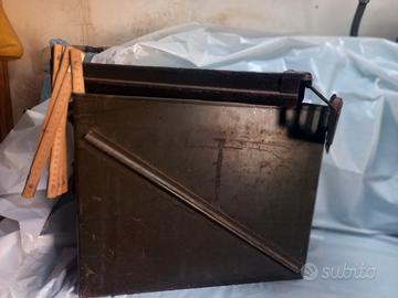 2 casse porta munizioni cimeli