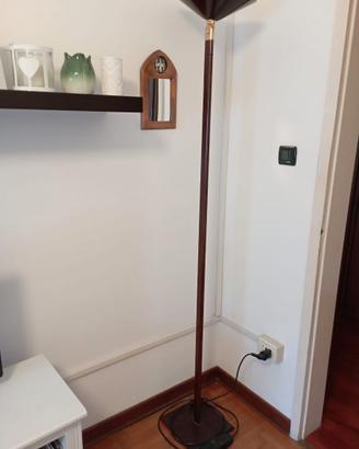 Lampada a stelo di design