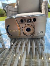 Fotocamera Nikon lite touch zoom 70 ws AF