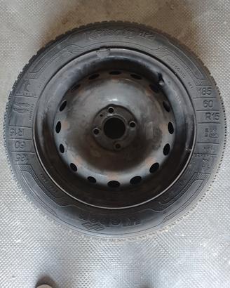 4 CERCHI CON PNEUMATICI 185/60 R16