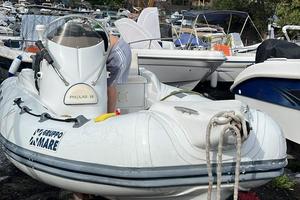 Gommone motore carrello