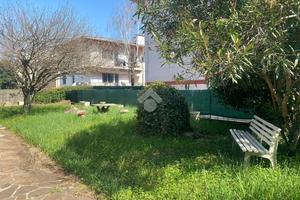 PORZIONE DI BIFAMILIARE A UDINE