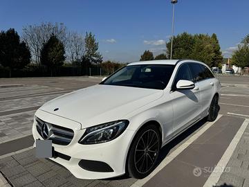 Mercedes-Benz  C220 Automatica