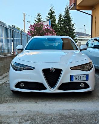 Giulia 2.2  150cv 