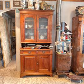 CREDENZA INIZIO 900 PIEMONTESE IN LARICE CONSERVAT