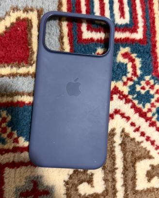 Custodia oroginale apple per 17 pro max