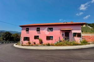 CASA INDIPENDENTE A SANT'OLCESE