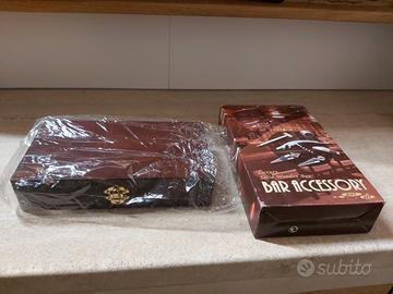 Accessori per vino 5 in 1 con scatola in legno.